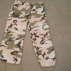 Pink camo hunting/camping cargo pants